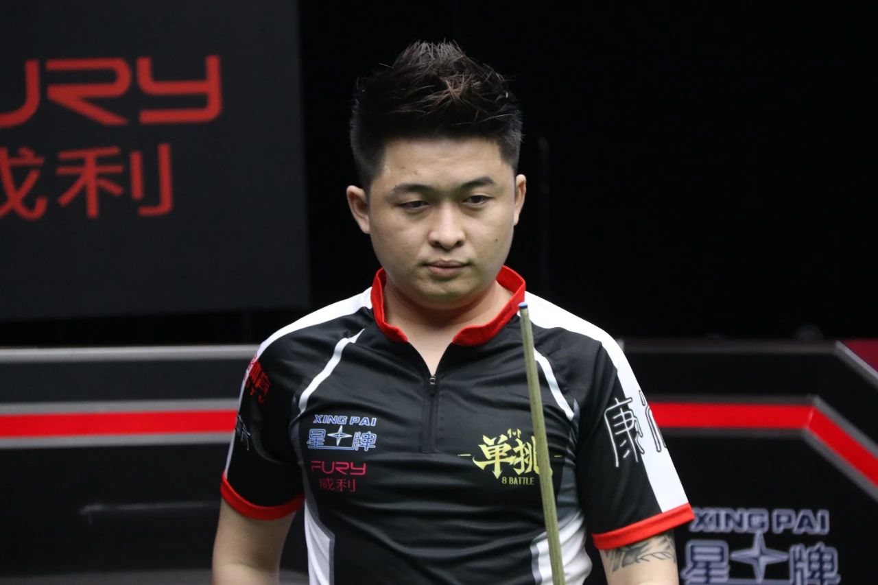 而在其中 而在其中