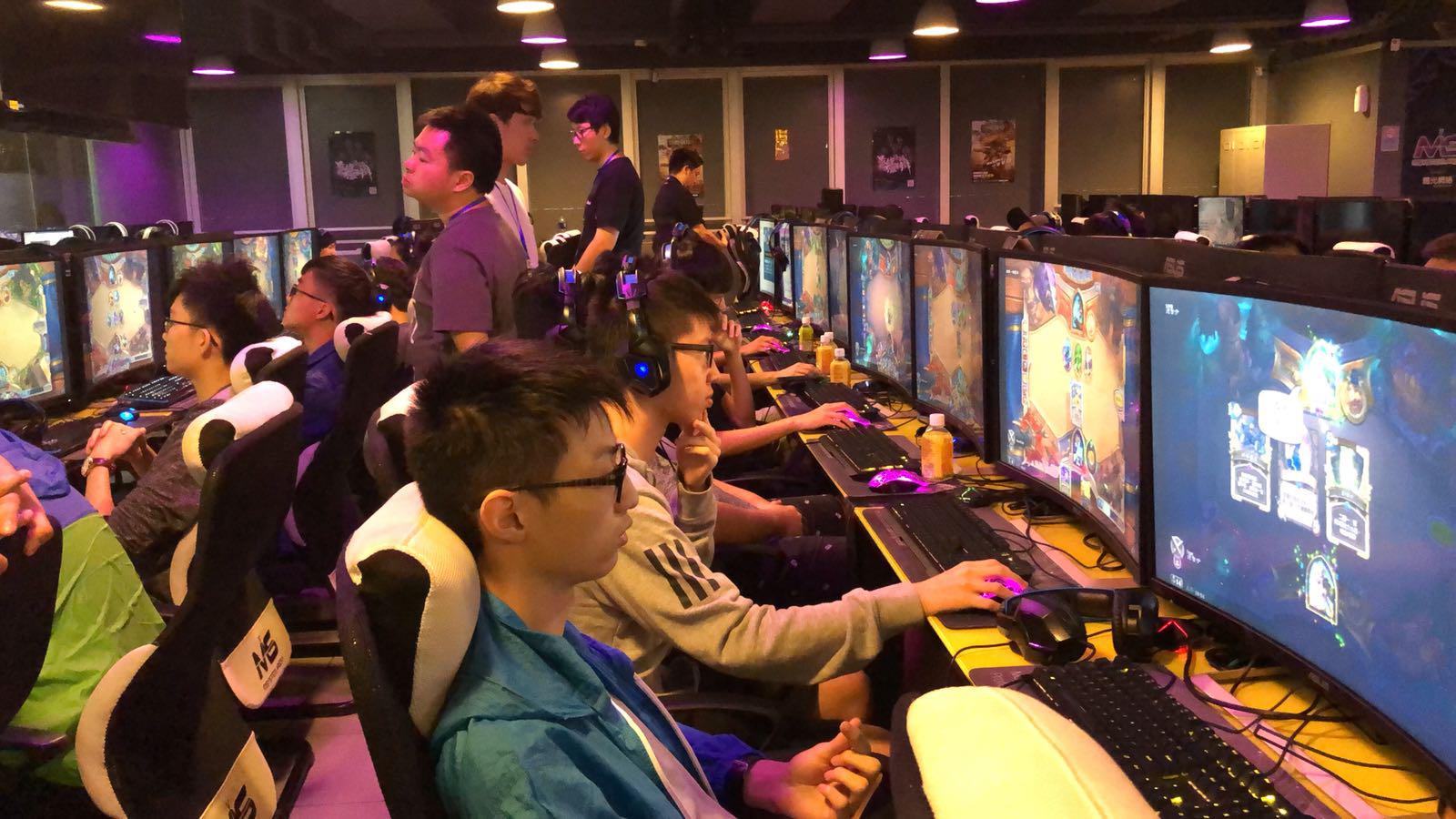 击败对手 击败对手